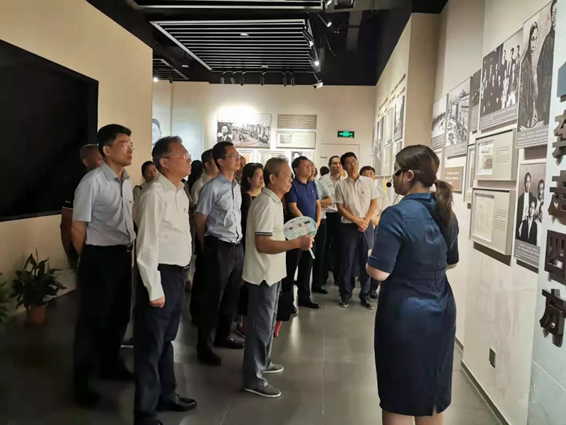 公司党委组织加入市投资集团主题党日运动 - 今日杏耀平台 - 杏耀平台		